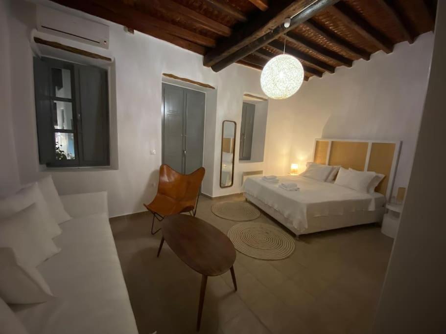 Venghera Naousa Apartment In The Heart Of Naousa Buitenkant foto